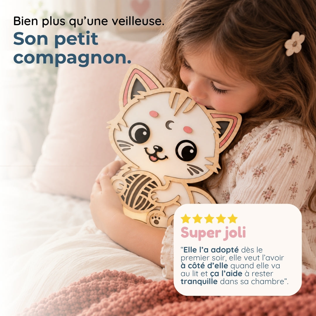 Veilleuse en bois personnalisée Chat – Son gardien aux mille histoires